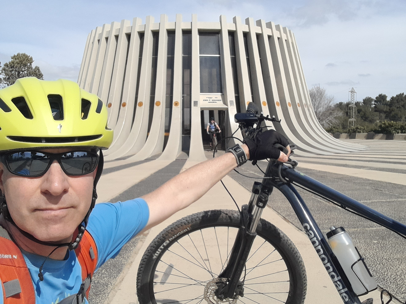 Raphi Shalom at the Yad Kennedy Memorial with his Cannondale mountain bike